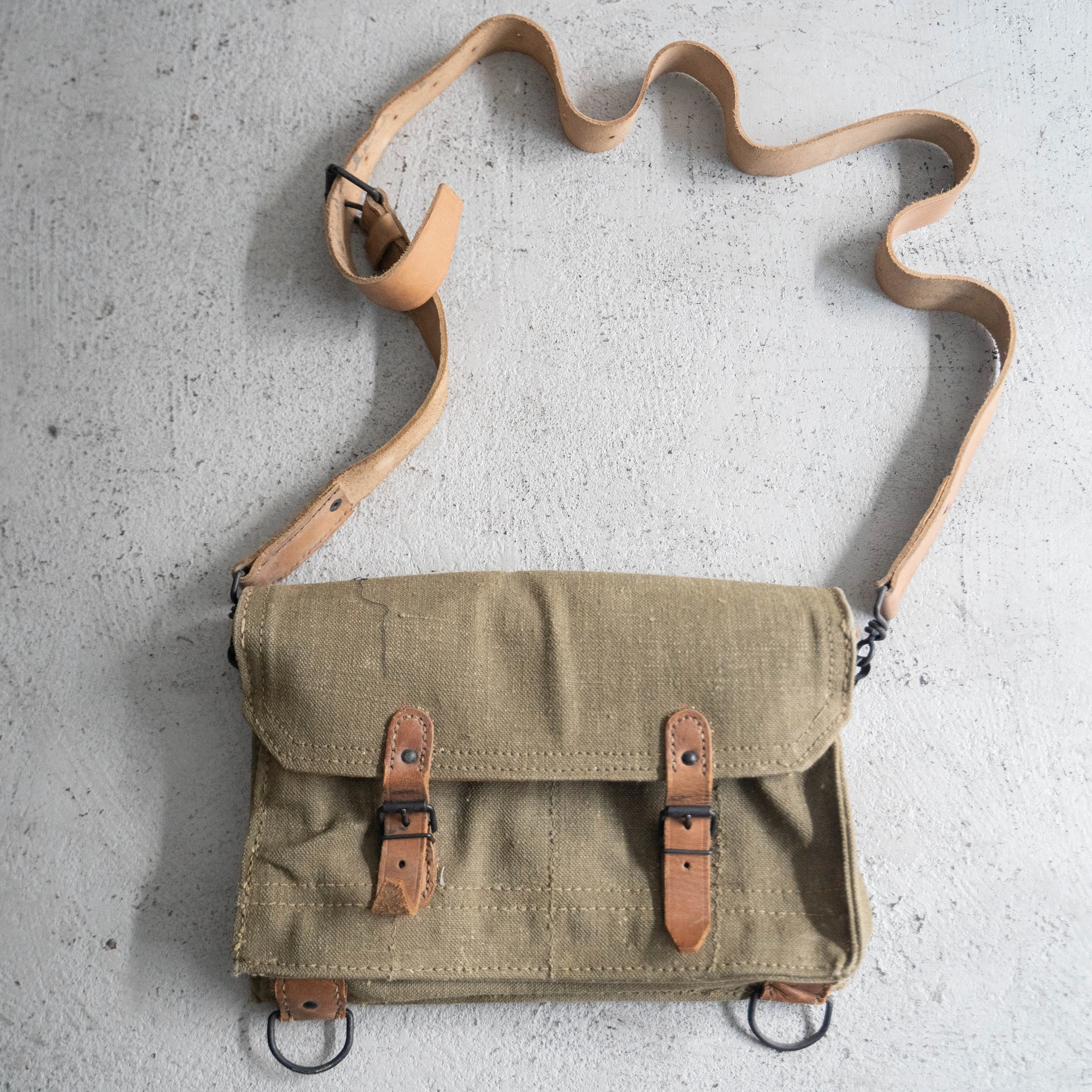 1950-60s French military musette bag 'dead stock'