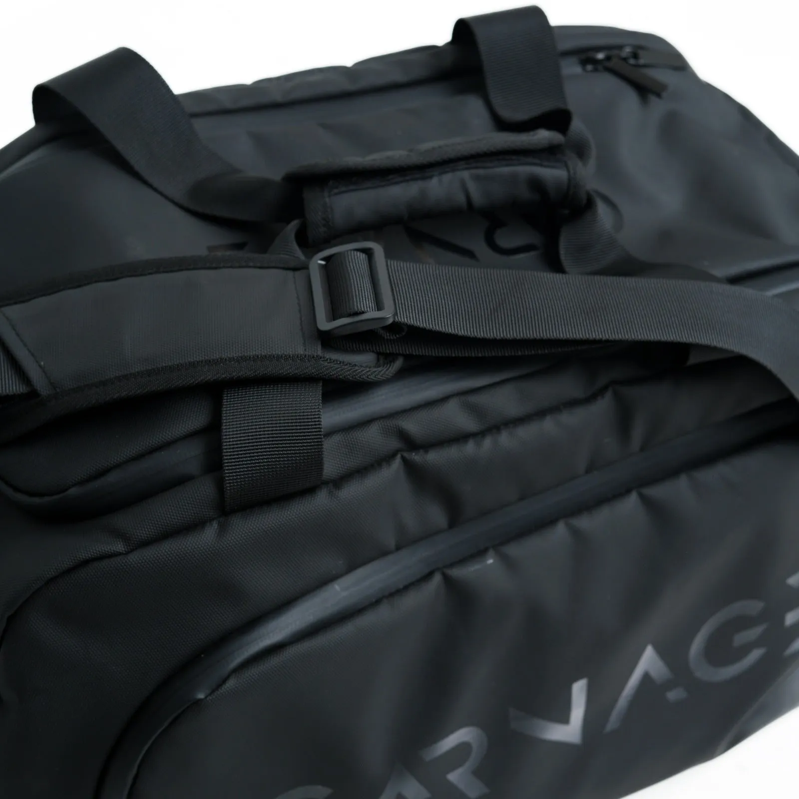 ALL BLACK HYBRID DUFFEL BAG