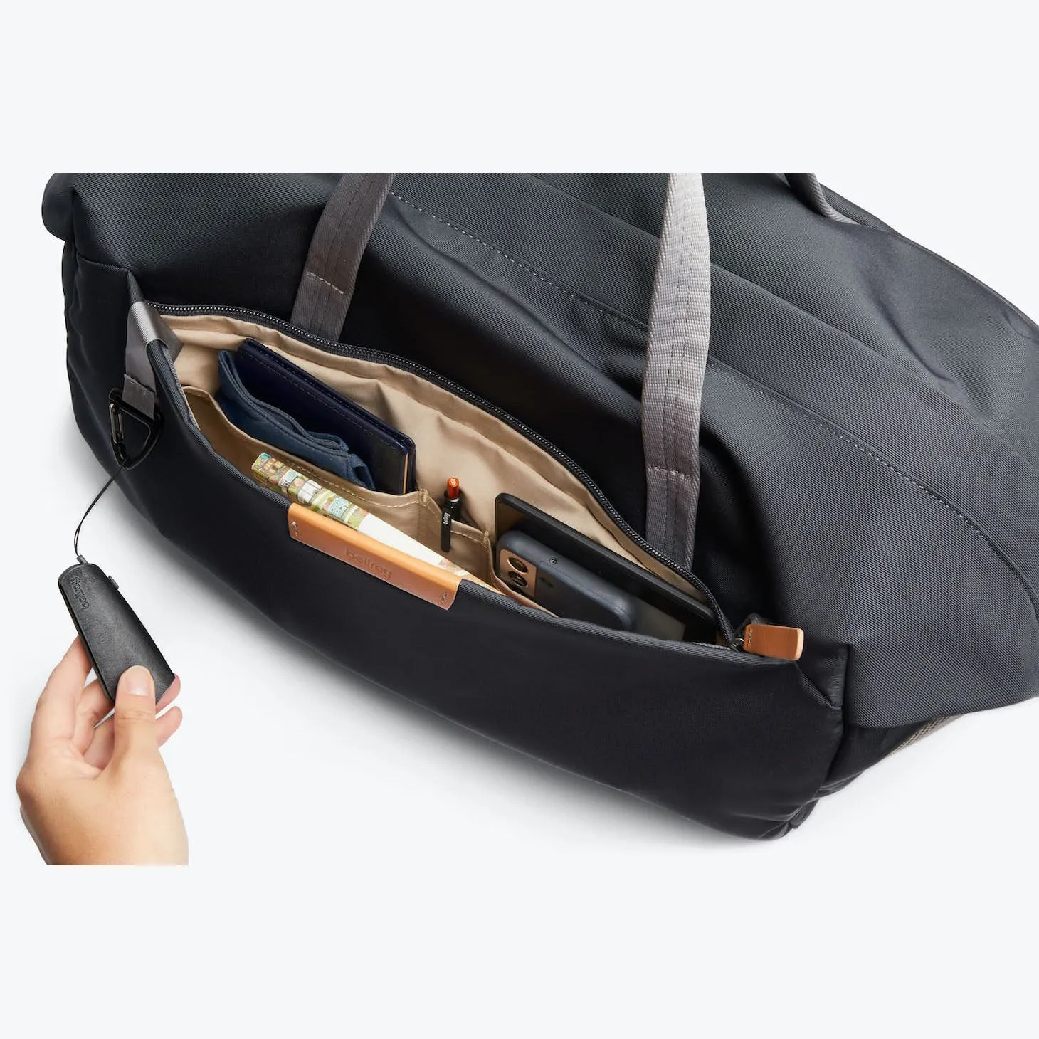 Bellroy Classic Weekender 35L