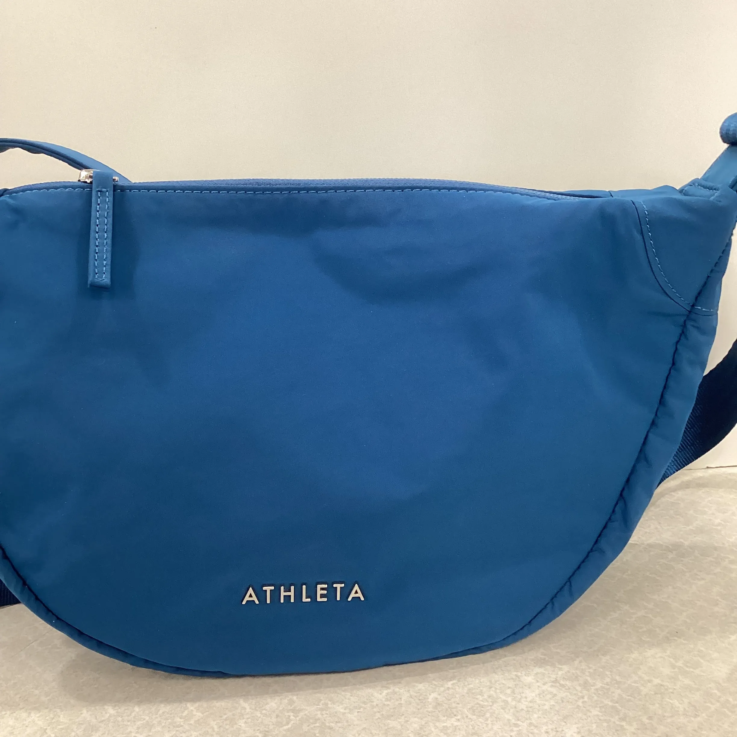 Belt Bag By Athleta, Size: Medium