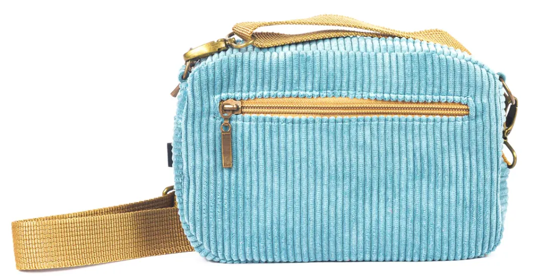 EMENTA SB - FLUFFY PATCH CORDUROY BAG - SKY BLUE