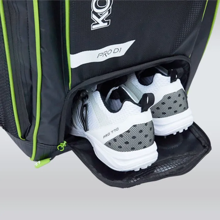 KOOKABURRA PRO D1 Duffle Bag