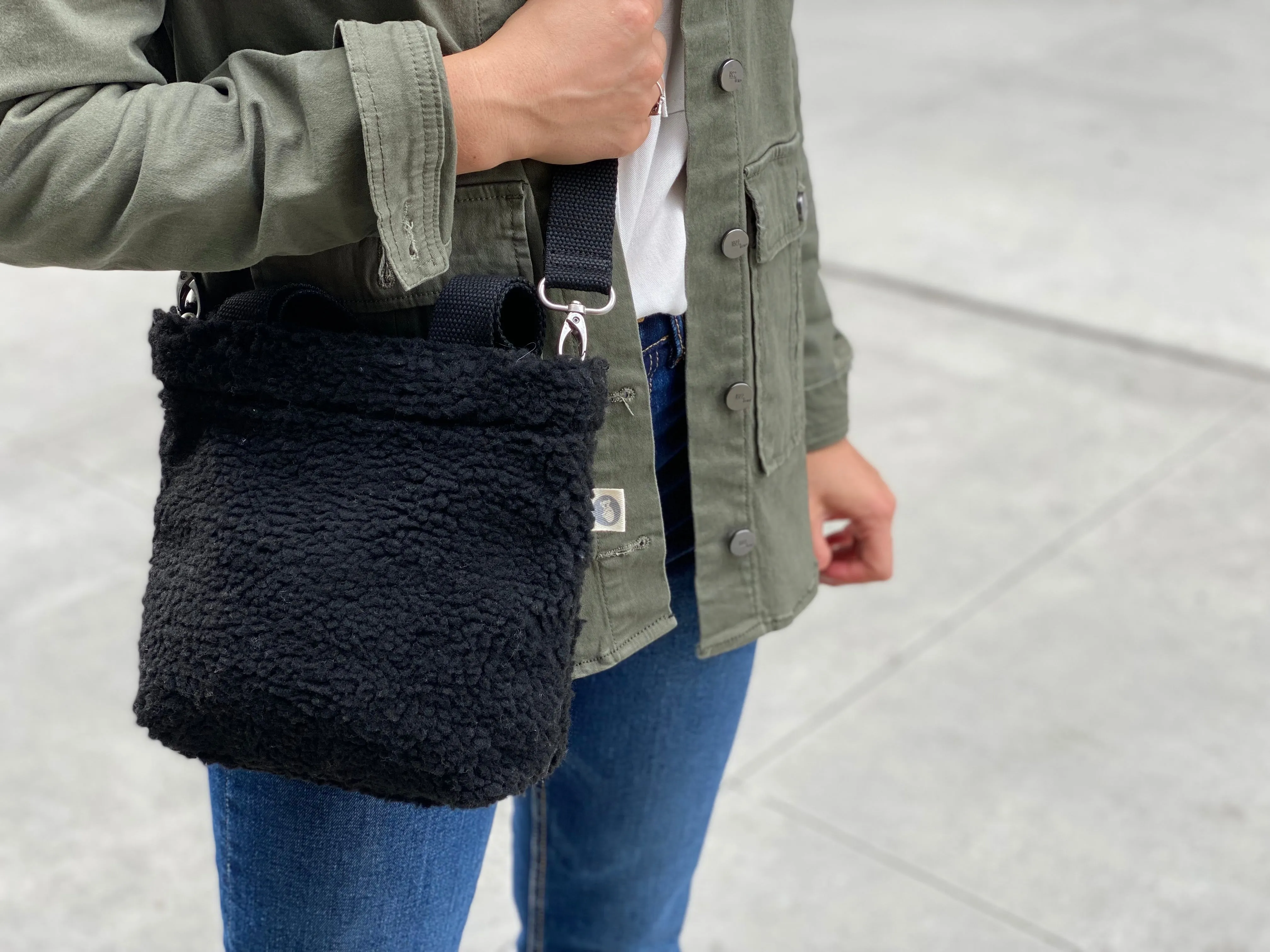 Midi Town Crossbody Bag: Black Sherpa